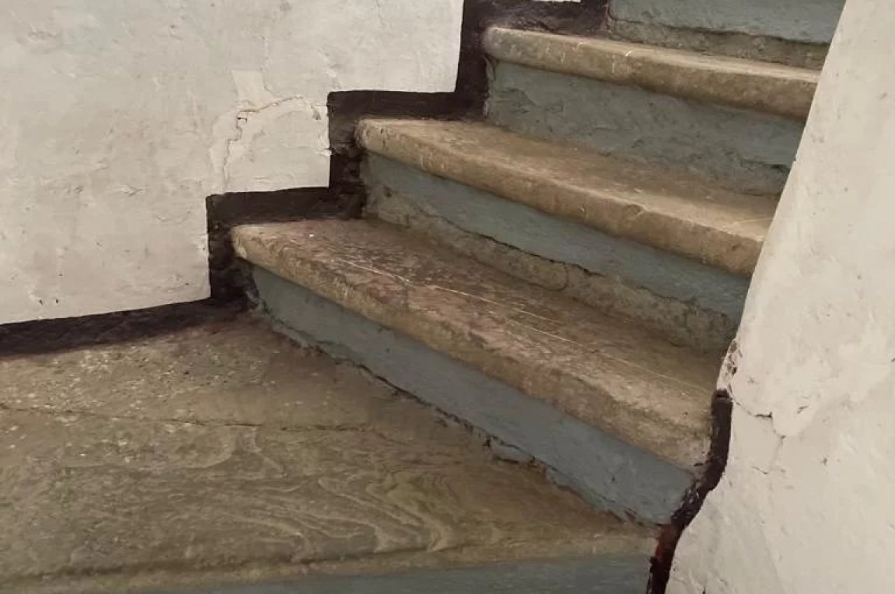 Cascina in Vendita a Nembro Cascina Storica - Un Tesoro da Scoprire!