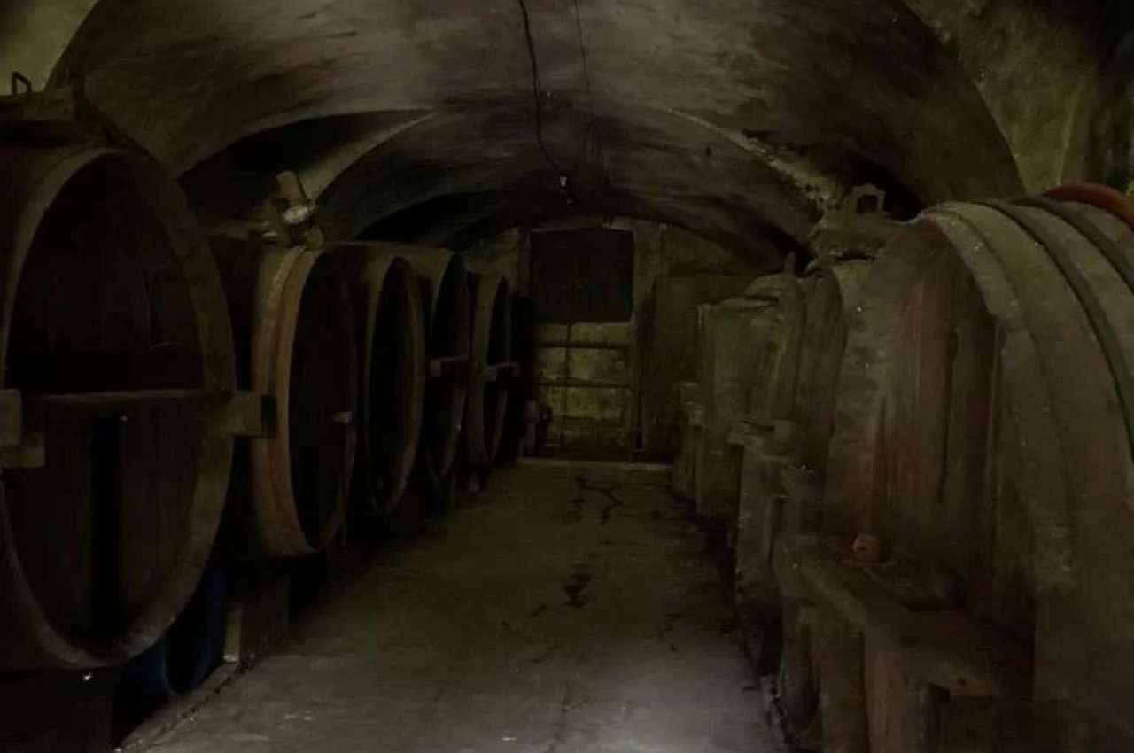 Cascina in Vendita a Nembro Cascina Storica - Un Tesoro da Scoprire!