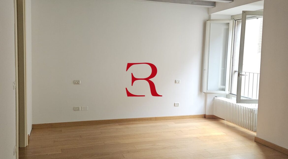 WhatsApp Image 2024-10-24 at 19.28.02