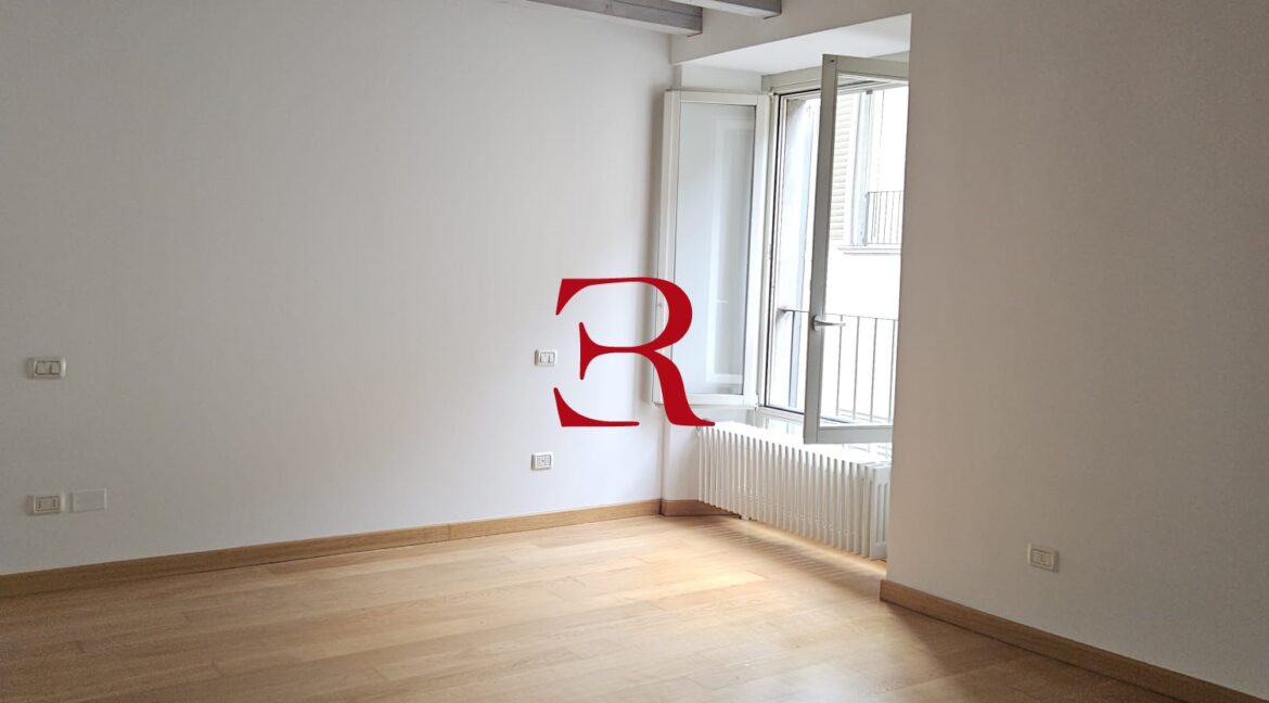 WhatsApp Image 2024-10-24 at 19.28.03