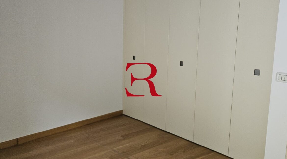 WhatsApp Image 2024-10-24 at 19.28.04