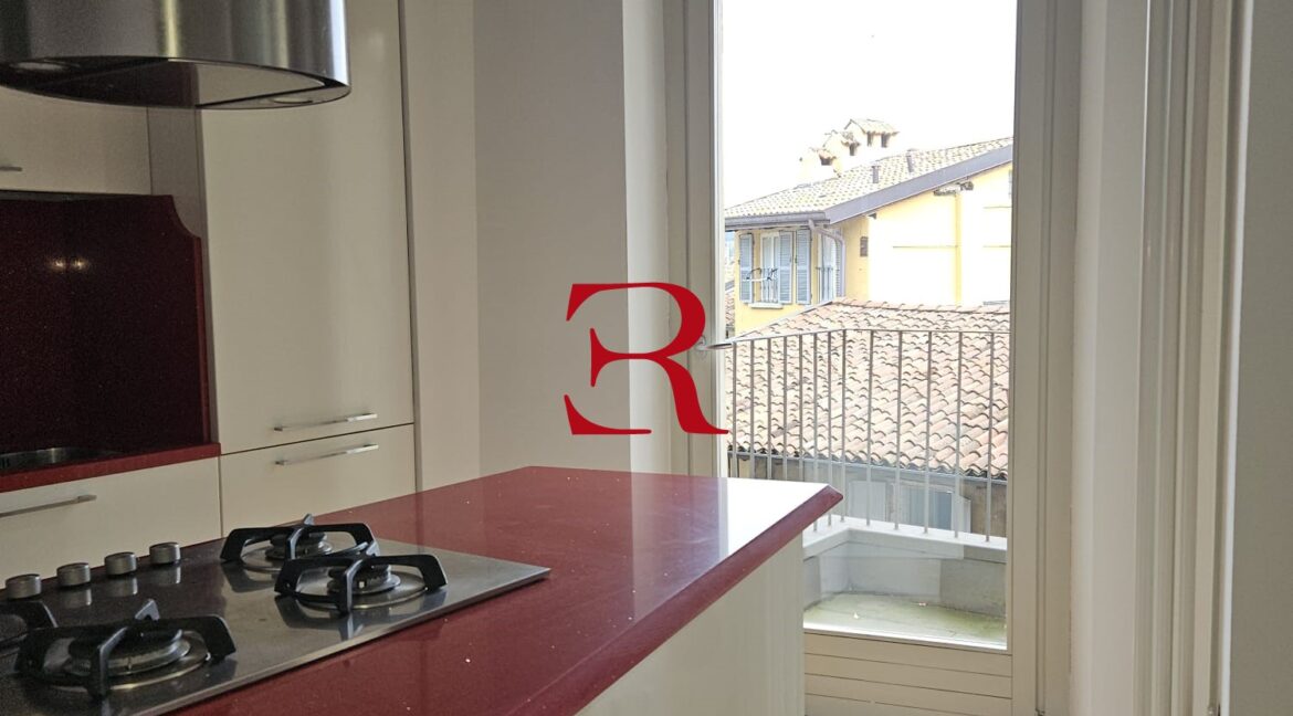 WhatsApp Image 2024-10-24 at 19.28.11